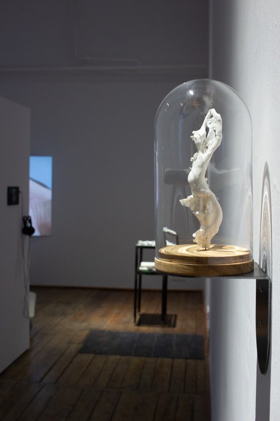 Wystawa Moniki Mamzety „Change of life”.