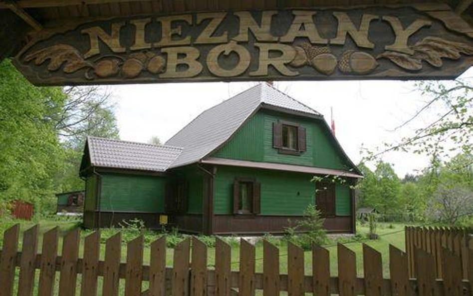 Wdowa po leśniku zwolniona z podatku od bonifikaty przy wykupie lokalu