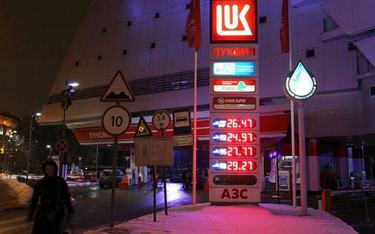 Łukoil obniża ceny benzyny