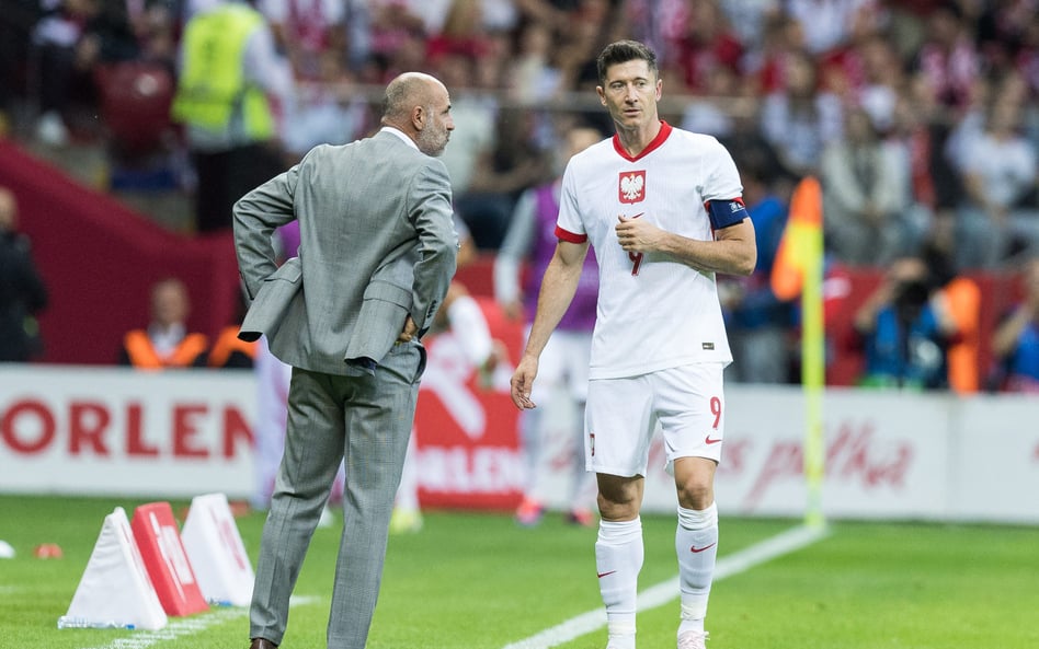 Robert Lewandowski gra o swój ostatni mundial, Michał Probierz – o przyszłość w roli selekcjonera