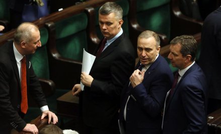 Nowe rozdanie. Schetyna przebudowuje PO