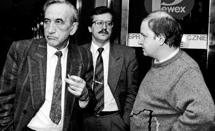 Tadeusz Mazowiecki i Aleksander Hall (z prawej) upominali się o opozycję niepodległościową, zmargina