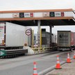 Ciężarówki przy Punkcie Poboru Opłat A2 Stryków