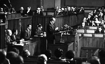 11 kwietnia 1968 roku. Jerzy Zawieyski przemawia w Sejmie podczas debaty nad interpelacją koła posel