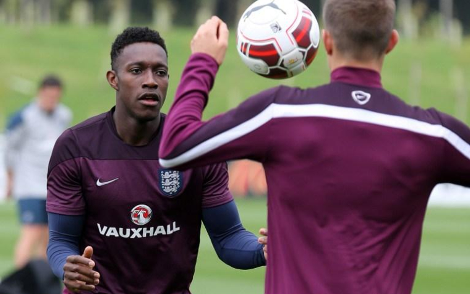 Danny Welbeck może w sobotę zadebiutować w Arsenalu