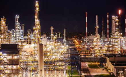 Sektor przemysłowy omija bariery podaży