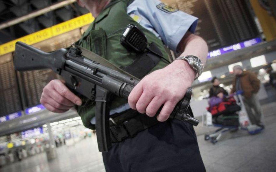 Detonator w samolocie do Monachium