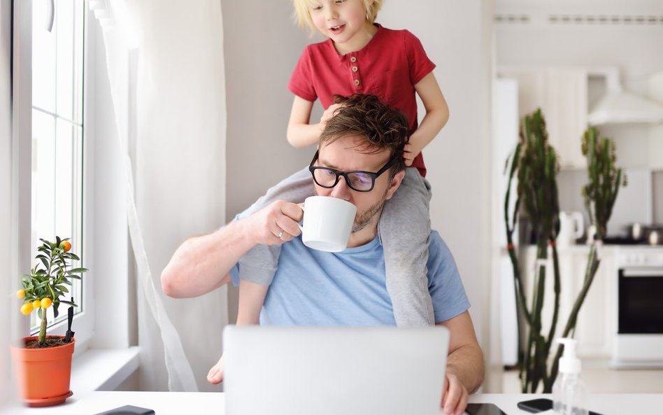 Firmy zadbały o pracowników na home office