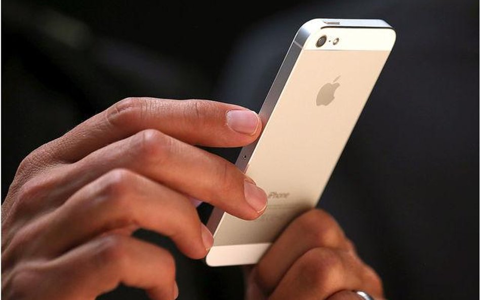iPhone 5 w Polsce sprzedaje się świetnie