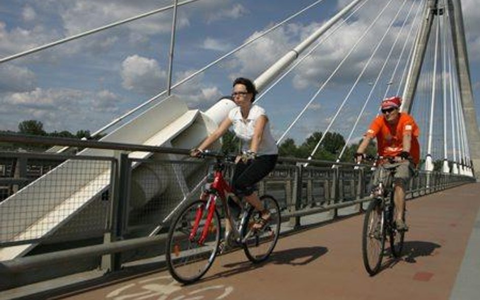 Oficerowie rowerowi doradzą miastu np. gdzie zaplanować ścieżkę rowerową. Działają m.in. w Warszawie