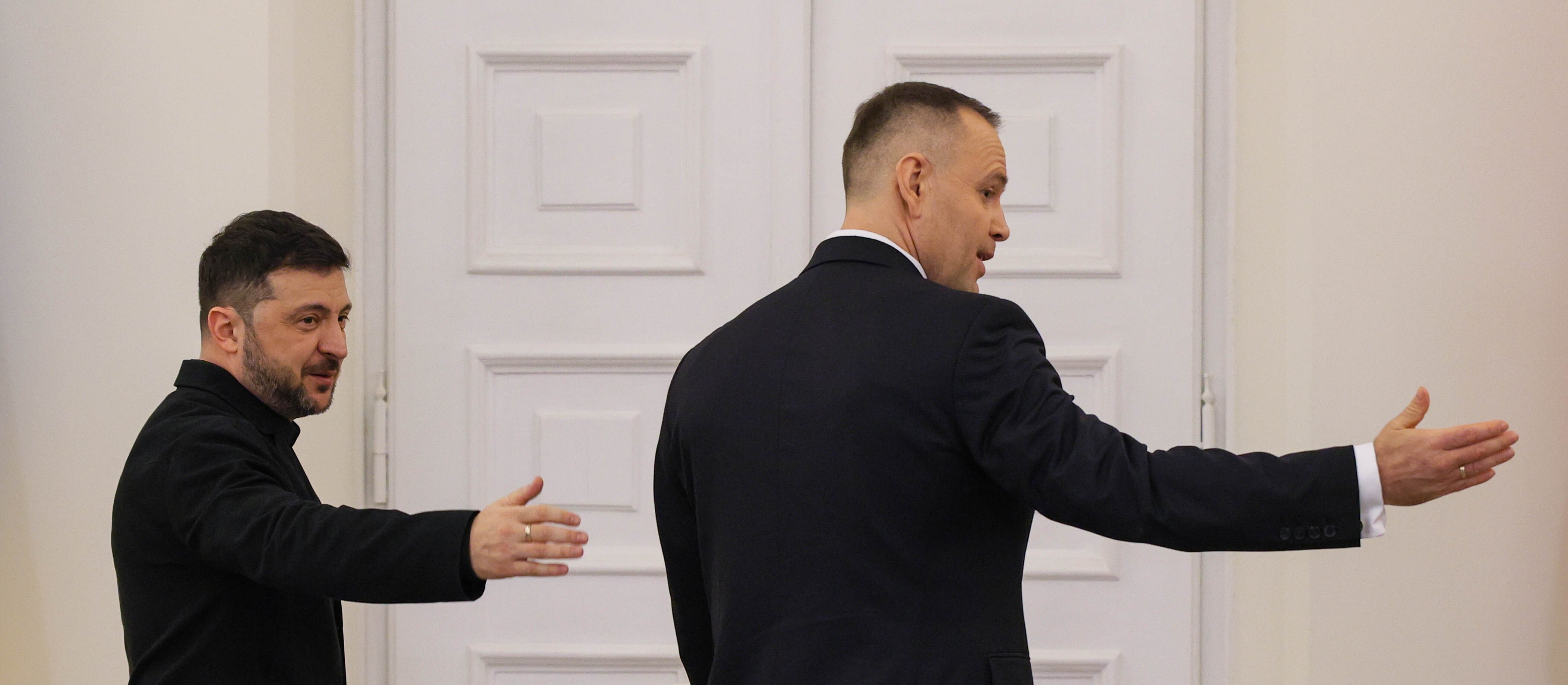 Co dalej z orderem Zełenskiego? Ustaliliśmy w Pałacu, iż czas powoli upływa