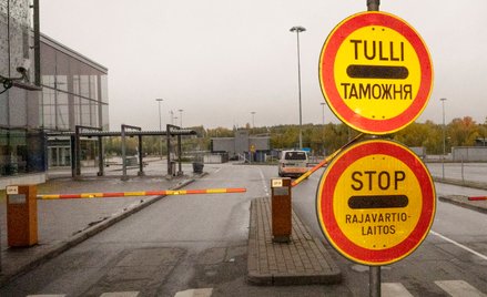 Zamknięte przejście graniczne między Rosją a Finlandią w Nuijamaa