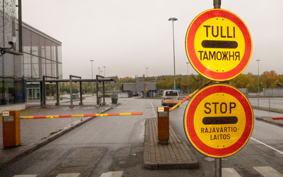 Zamknięte przejście graniczne między Rosją a Finlandią w Nuijamaa