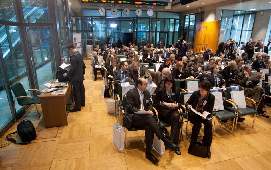 Drobni gracze znaczą coraz mniej