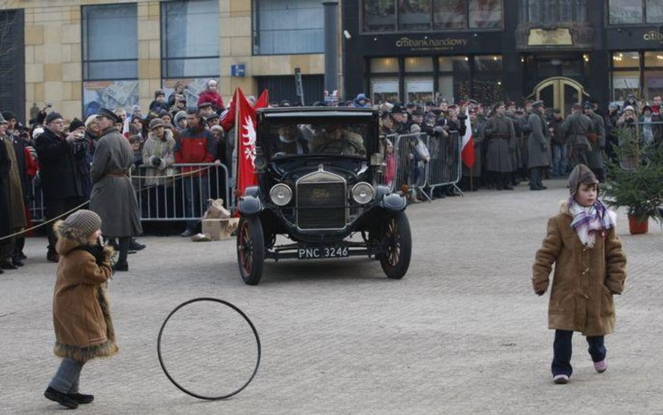 W 91. rocznicę wybuchu powstania wielkopolskiego odbyło się widowisko ukazujące walki i przyjazd do 