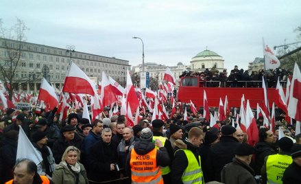 pl. Trzech Krzyży przed rozpoczęciem marszu