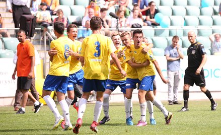 Pieniądze z reklamy napojów alkoholowych wesprą sport dla dzieci