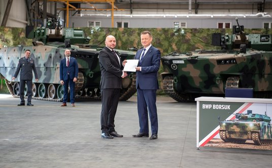 Umowa ramowa pomiędzy Agencją Uzbrojenia a konsorcjum firm Polska Grupa Zbrojeniowa i Hutą Stalowa W
