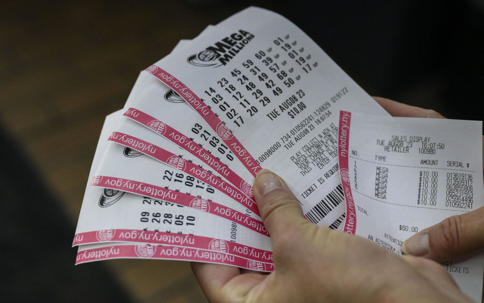 W kumulacji w loterii Mega Millions do wygrania było 1,58 mld dolarów