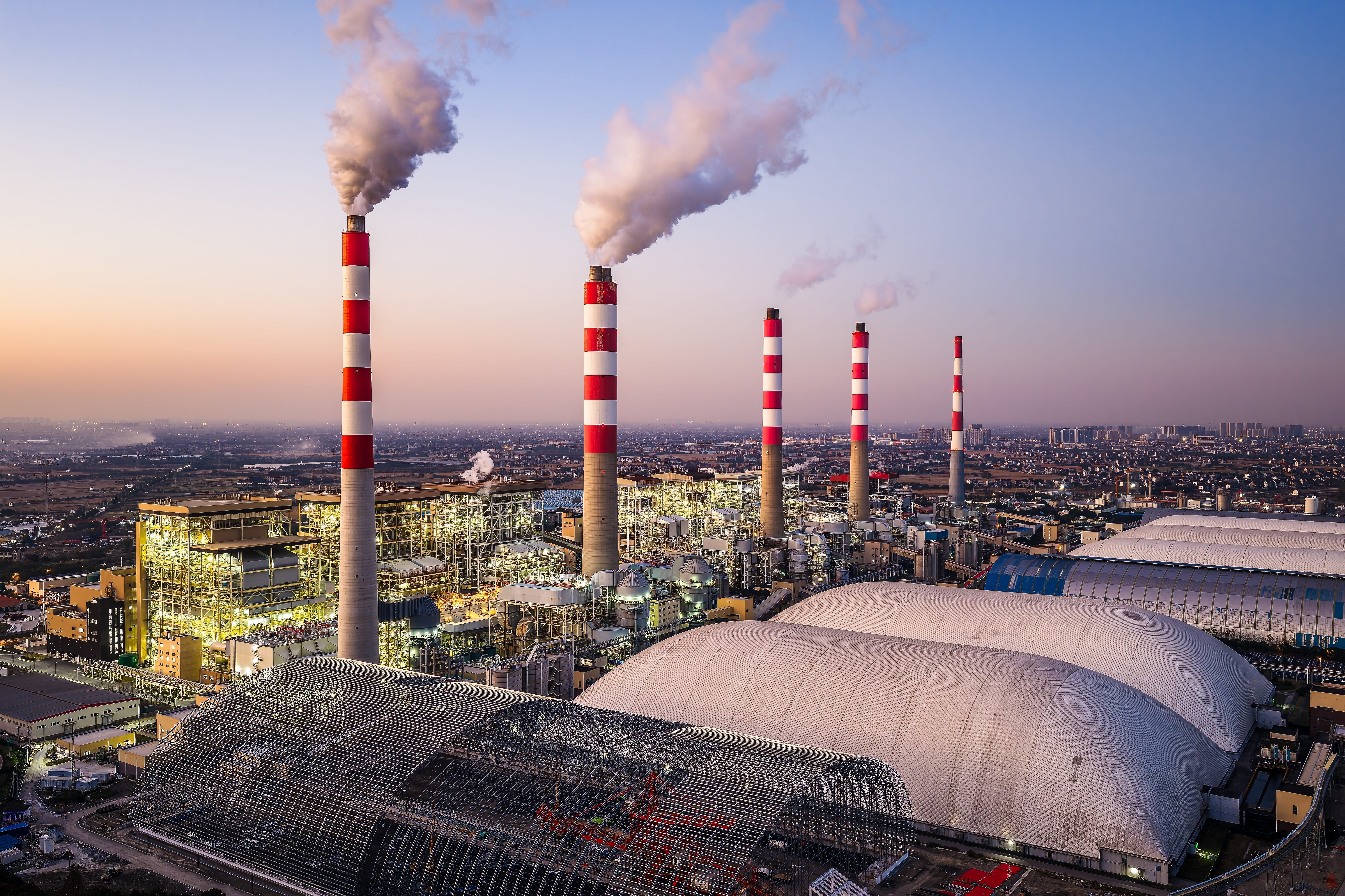 Plan elektryfikacji to niższe ceny prądu? Szanse niewielkie