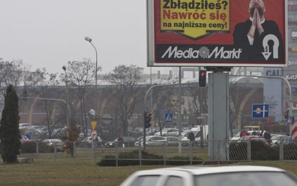 Czy billboardy zagrażają kierowcom