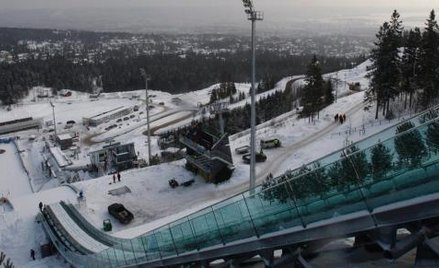 Polscy skoczkowie przylecieli wczoraj do Oslo, a dzisiaj mają pierwszy trening na tej właśnie (norma