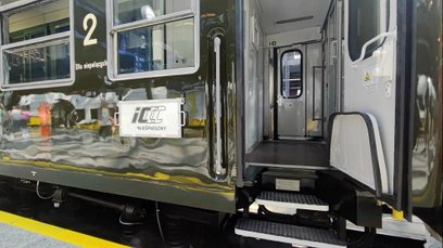 Pociąg będzie zestawiony z klasycznych wagonów pierwszej i drugiej klasy oraz kultowego wagonu barow