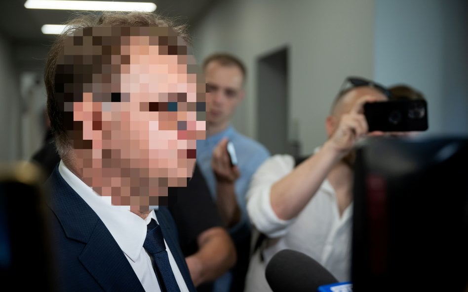 Oskarżony ginekolog Dariusz S. (L) w Sądzie Okręgowym w Poznaniu: "Ratowałem przede wszystkim życie 