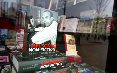 Pełna wersja książki „Kapuściński non-fiction” ma zniknąć z półek księgarskich. To skutek ugody międ