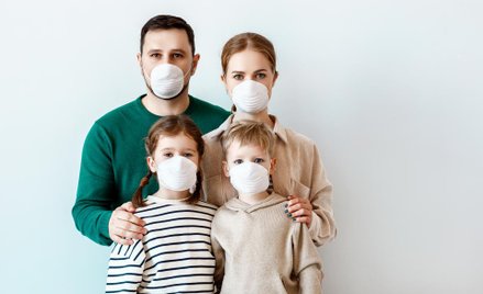 Koronawirus: sprawy kontaktu dziecka z rodzicami nie zyskały statusu pilnych