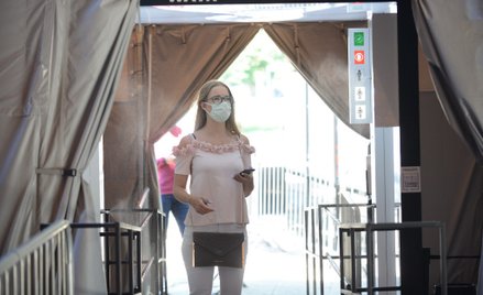 Epidemia w Polsce: Ponad 1500 ofiar koronawirusa