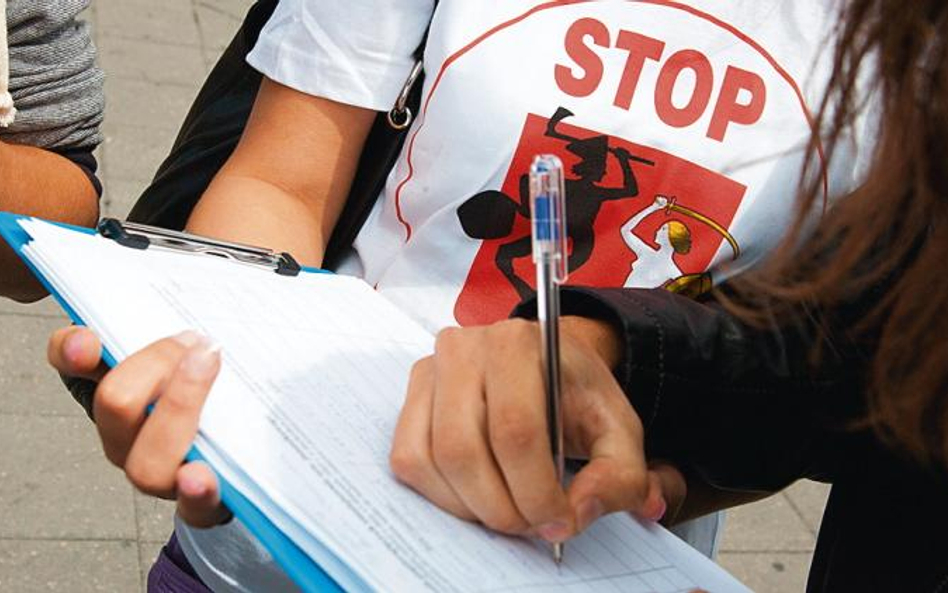 Akcję „Stop janosikowe” poparło w ciągu dwóch miesięcy 157 tys. osób