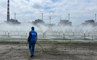 Zaporoska Elektrownia Jądrowa w Enerhodarze, nad Zbiornikiem Kachowskim. Największa elektrownia jądr