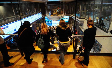 Poranne zwyżki nie utrzymały się