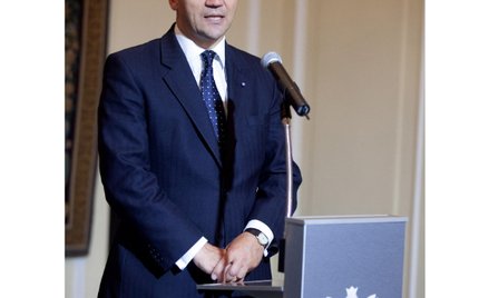 Szkodliwy obraz Polaka w książce promowanej przez MSZ? Komentarze po publikacji „Rz”