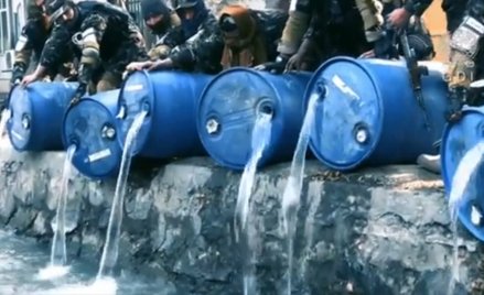 Kabul: 3 tysiące litrów alkoholu zniszczone, handlarze aresztowani