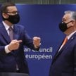Polska spada w międzynarodowych wskaźnikach wolności i demokracji. Obok Węgry