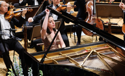 Włoszka Beatrice Rana z orkiestrą z Luksemburga zagrała koncert fortepianowy Clary Schumann