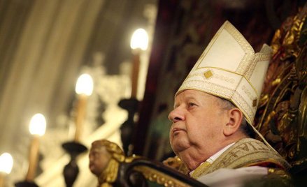 Papież Franciszek przyznał, że dwie nowe daty kanonizacji zasugerował mu kard. Stanisław Dziwisz.