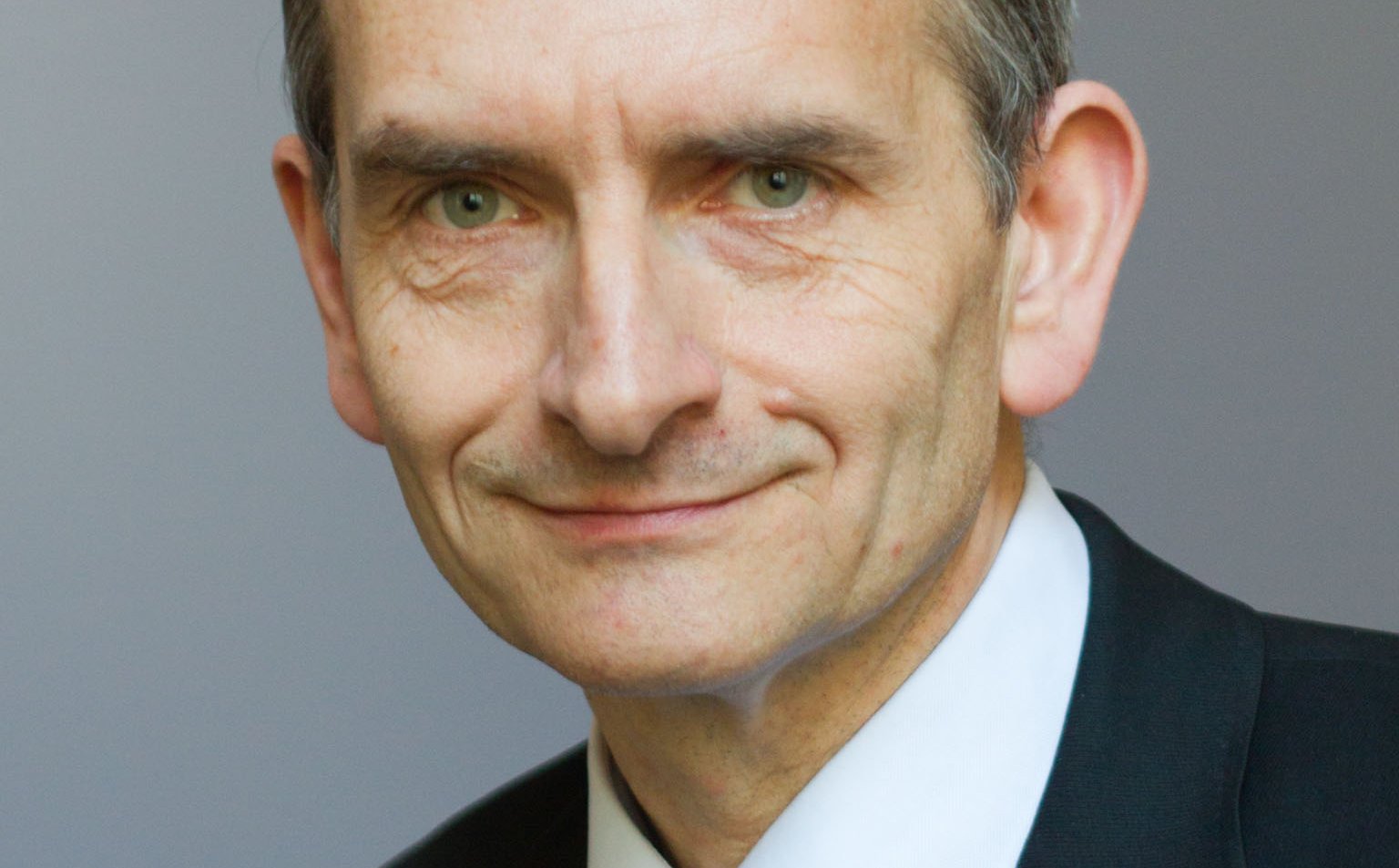 Niemiecki ekspert: Bomby i rakiety to za mało na zmianę reżimu w Iranie