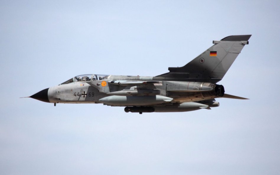 Samolot uderzeniowy Panavia Tornado IDS Luftwaffe w locie. Fot./Bundeswehr.