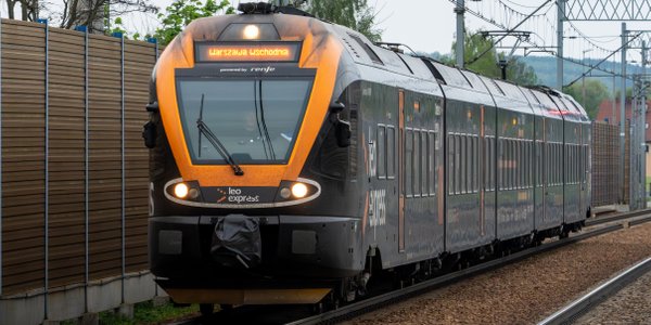 Leo Express applies for seven new Polish rail routes, challenging PKP Intercity