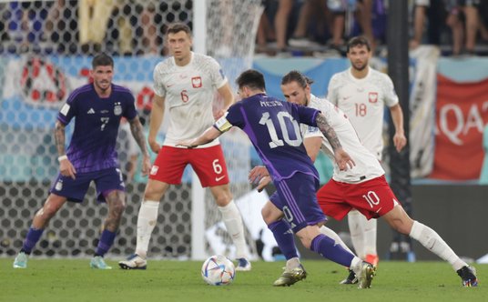 Polska przegrała z Argentyną 0:2, ale awansowała do 1/8 finału mundialu