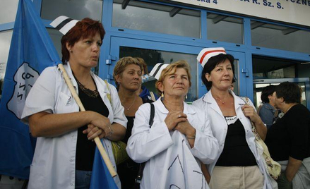 Pielęgniarki pod radomskim szpitalem