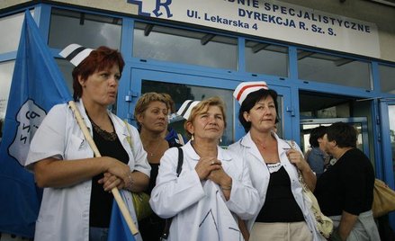 Pielęgniarki pod radomskim szpitalem