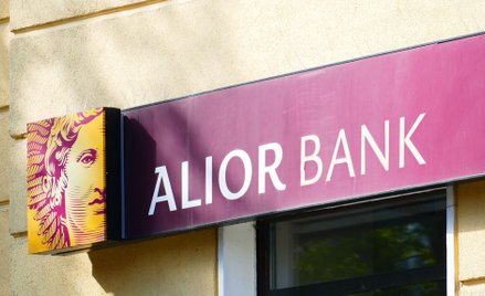 Klienci Aliora ruszyli po tarczę finansową