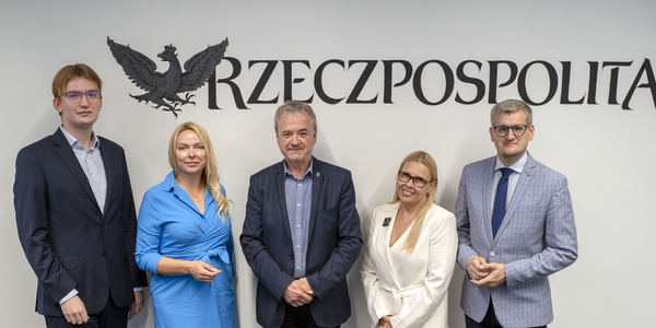 Over 250,000 civil servants now use Poland's EZD RP e-document system