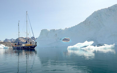 W arktycznych wodach świetnie sprawdził się stalowy jacht „Barlovento II”/Ewa Banaszek