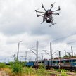 Drony są coraz częściej wykorzystywane m.in. do poprawiania bezpieczeństwa i efektywności przewozów 