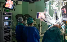 Na linii Gdańsk-Warszawa przeprowadzono zdalną operację serca z wykorzystaniem robota chirurgicznego